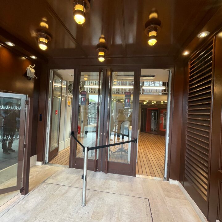 3c08ceac-e9dc-455e-a645-c56585097004